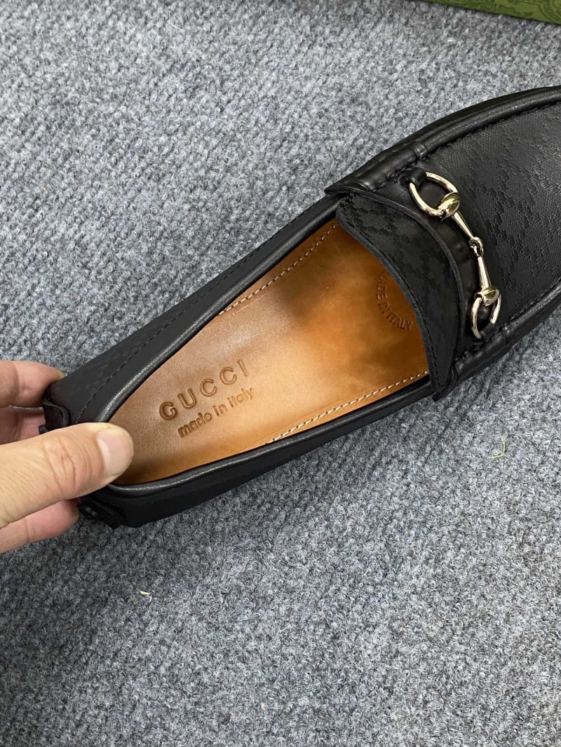 Gucci Leather Shoes